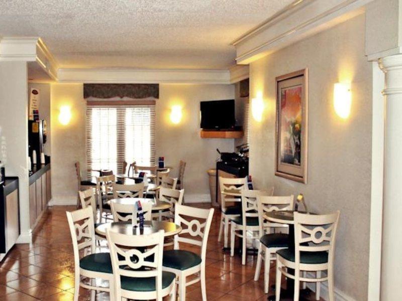 Baymont By Wyndham San Antonio Near South Texas Medical Ctr Hotell Exteriör bild