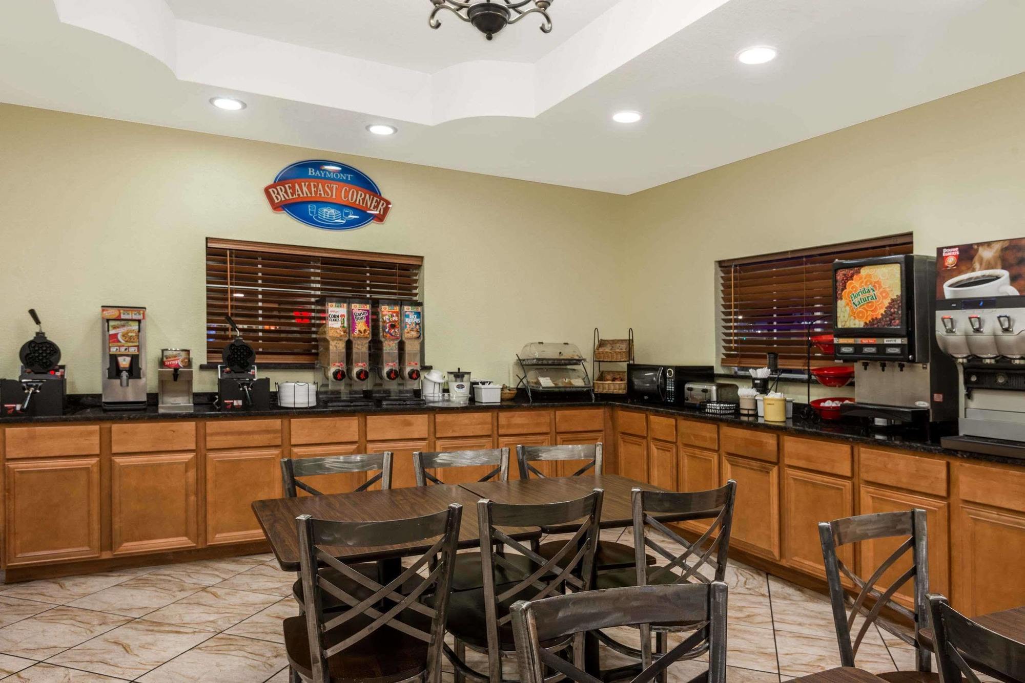 Baymont By Wyndham San Antonio Near South Texas Medical Ctr Hotell Exteriör bild